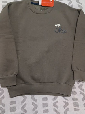 Boys' sweatshirt new, khaki color Funky size 6 years