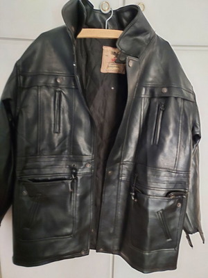 Men's leather jacket used, size XXL, black