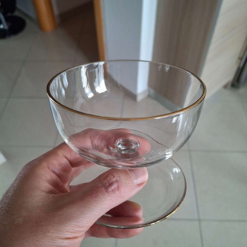 Crystal dessert bowls set of 5 with gold detail like new