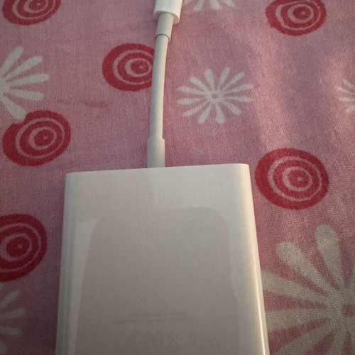 Apple USB-C Digital AV Multiport Adapter new