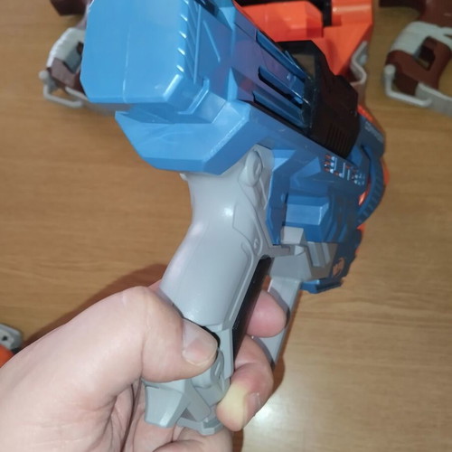 Nerf Commander blaster