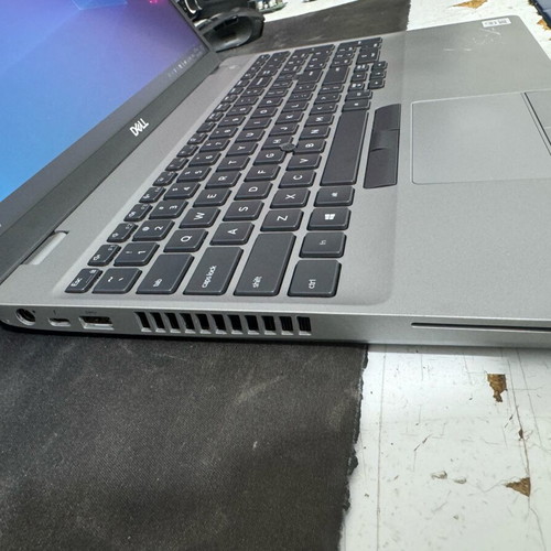 Dell Latitude 5511 i7 10th μεταχειρισμένο, 8GB, 256GB NVMe, Nvidia GeForce MX250