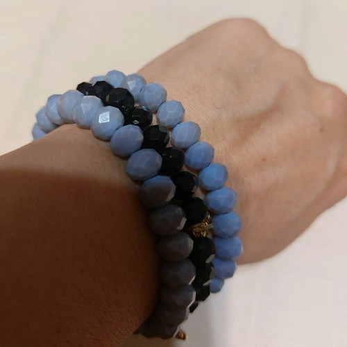 Glass bead bracelets like new, set of 3 pieces