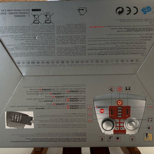 Scania 1/32 siku used with new batteries