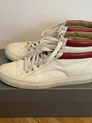 Bally sneakers white leather size 43 like new