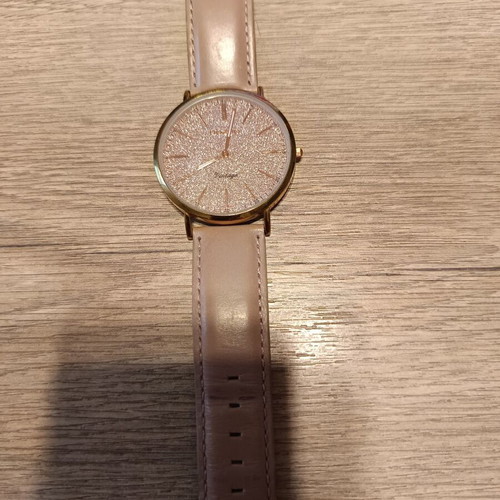 Oozoo wristwatch like new, women's