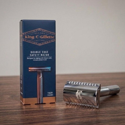 King C. Gillette DE Safety Razor with Five Blades Like New