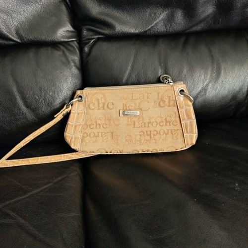 Guy Laroche small crossbody bag used beige with leather strap