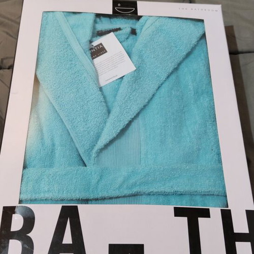 Kentia bathrobe new in packaging