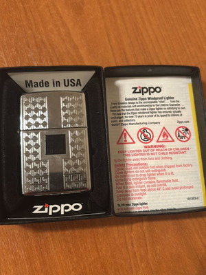 Zippo Greek Keyed new