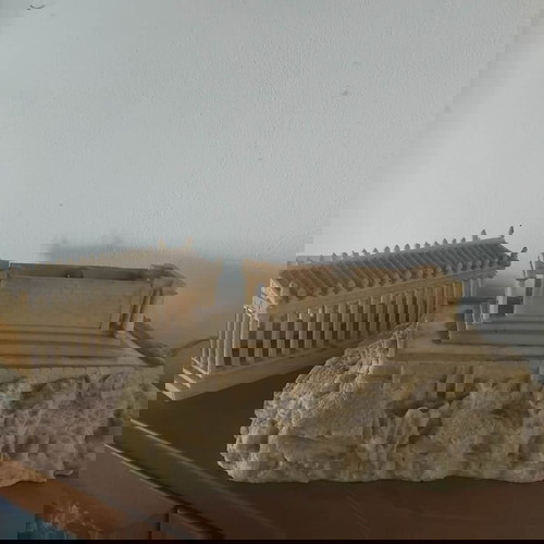 Alabaster Acropolis statue used with two ceramic frames