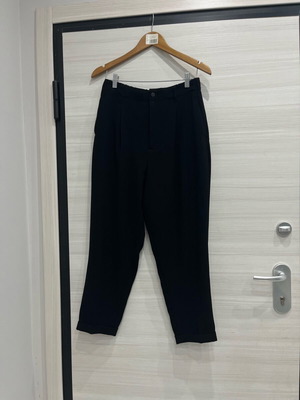 Zara women's pants used, classic black medium size