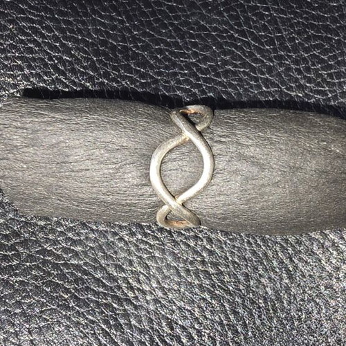 Women's silver ring like new