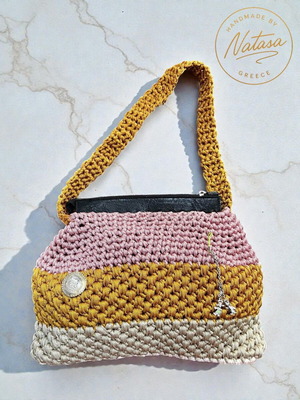 Χειροποίητη πλεκτή τσάντα ώμου σε ροζ, μουσταρδί και μπεζ αποχρώσεις, καινούργια
