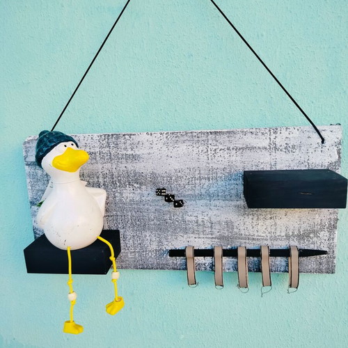 Art κλειδοθήκη τοίχου 55 cm με 2 ξύλινα ράφακια καινούργιο