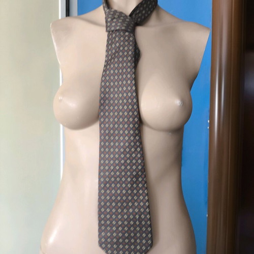 Jim Thompson tie like new, beige and green