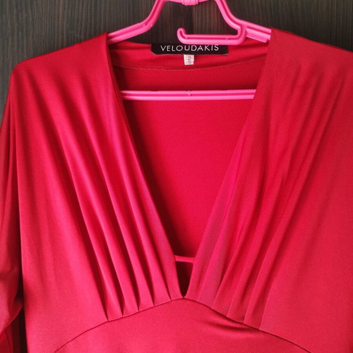Women's red dress new, viscose with satin and elastic fabric