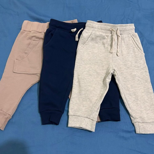Cotton baby pants 3-pack 6-9 months like new for boy