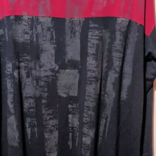 Dina Long-Sleeve Blouse Like New With Nice Print Size L