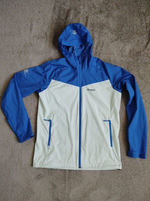 Bergans of Norway Microlight Jacket, size M, grey and blue