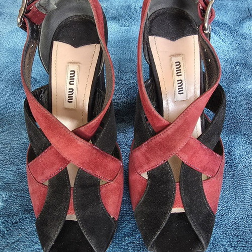 Miu Miu women's platform sandals used, black and red suede
