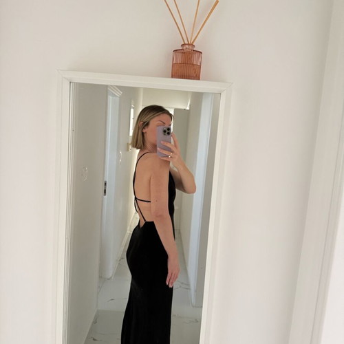 Maxi dress Nash black like new with open back