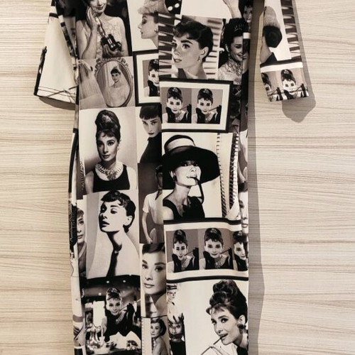 Midi dress with Audrey Hepburn print, like new, size S