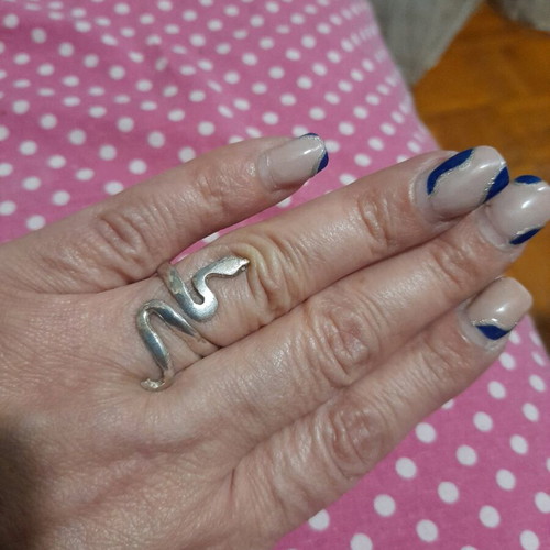 Gianniotiko silver 9.25 handmade snake ring like new