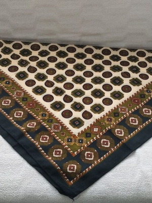 Headscarf new from the 70s