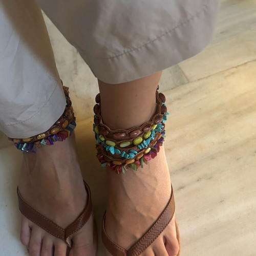 Bravo Browns sandals new with colorful beads, size 40