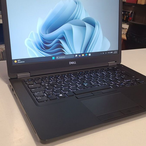 Dell Latitude E5491 laptop like new, Intel i7 8th Gen, 8GB RAM, 256GB SSD