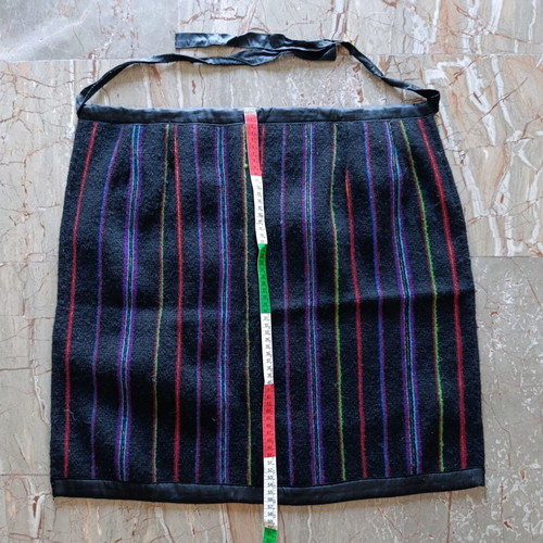 Traditional apron with vertical stripes like new