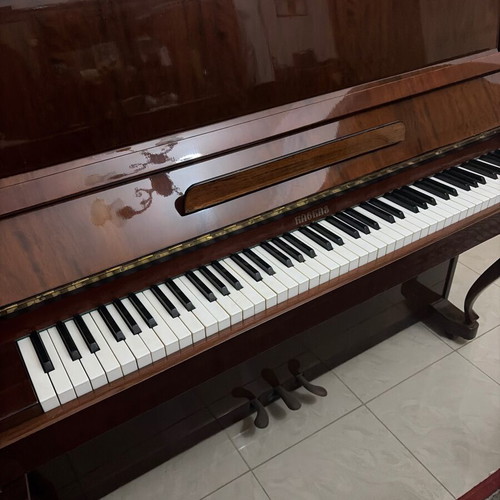 Piano like new condition