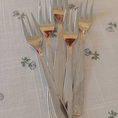 Small forks set of 6 like new