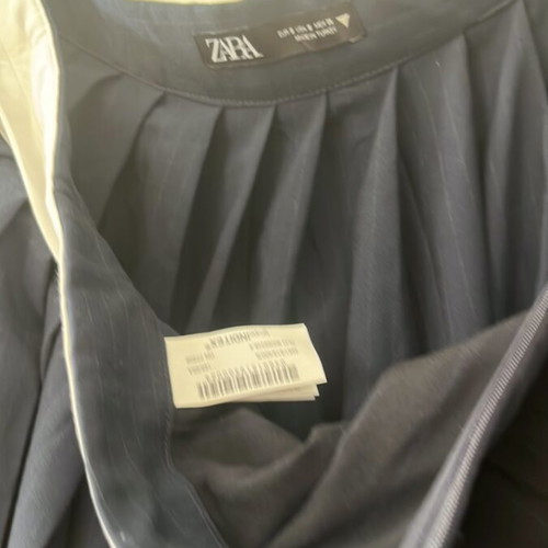 Zara skirt no S with blue and black colors, new, blouse included