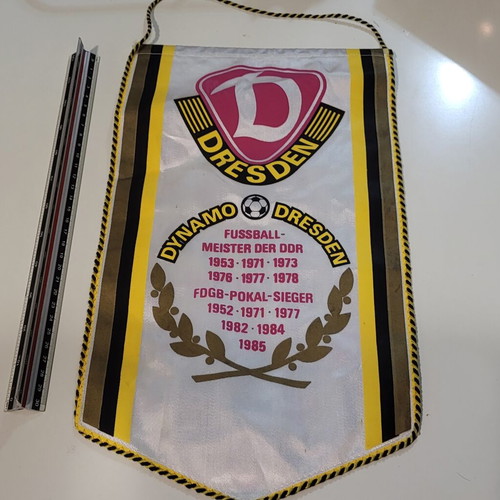 Dynamo Dresden pennant used, authentic, 1980s/90s