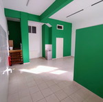 Ground floor commercial space 50 sqm in Aridaia, ready for food use