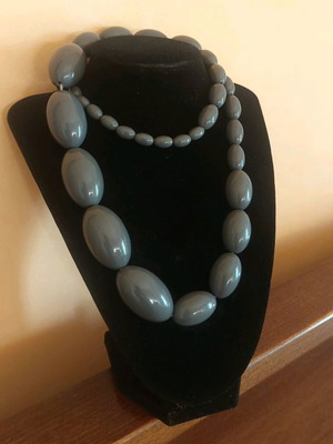 Faux bijoux Plexiglass necklace used, gray