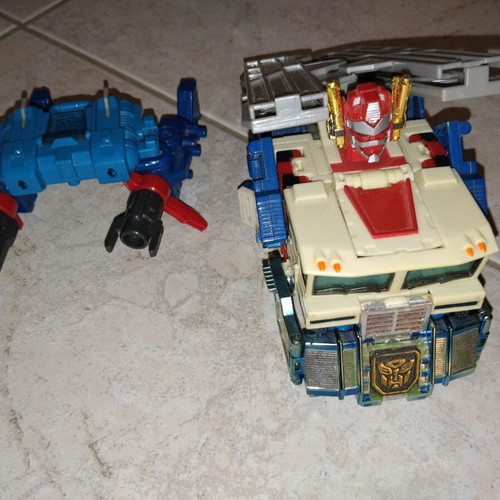 Transformers figures used, pack as shown in photos