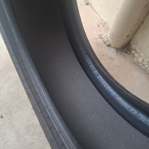 Pirelli car tires like new 285/40/23