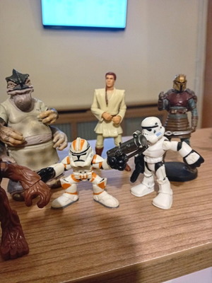 Star Wars figures No2 in very good condition, 9 different characters