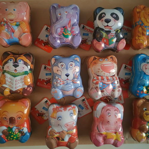 Kinder animals 12 metal collectible boxes 2003