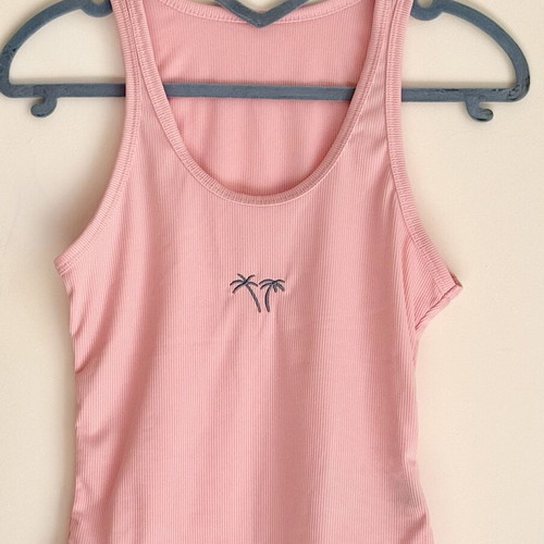 Shein Pink Ribbed Crop Tank Top M New with Palm Tree Embroidery