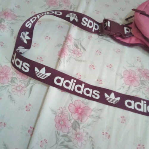 Adidas shoulder bag pink like new girls'