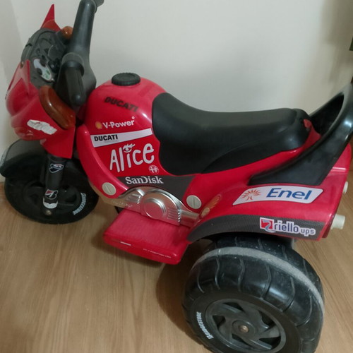 Electric children's motorcycle used, ages 2+