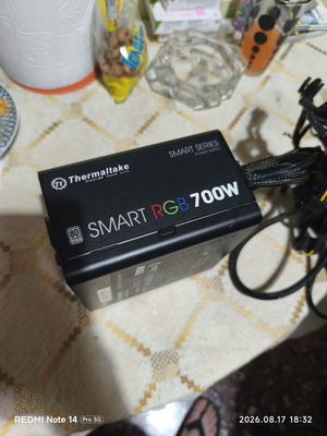 Thermaltake Smart RGB 700W power supply