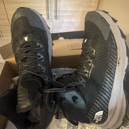 The North Face Vectiv Fastpack Mid Futurelight hiking shoes size 42.5 like new