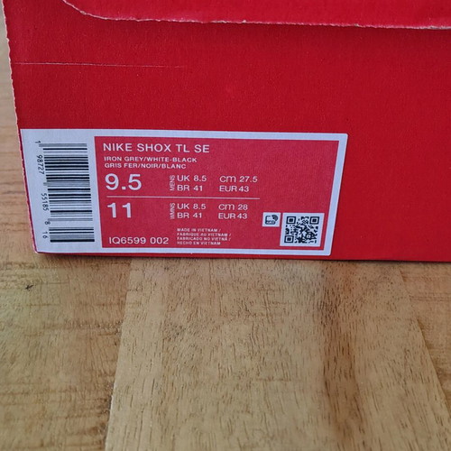 Nike Shox TL SE sneakers size 43, black and grey