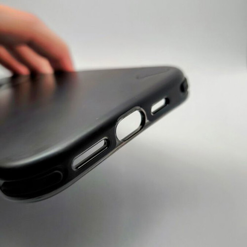 Aulumu A16 Shockproof Case for iPhone 16 Pro Max new, MagSafe black