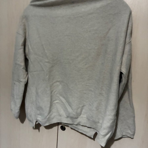 Pullover with unique smile neckline like new, beige